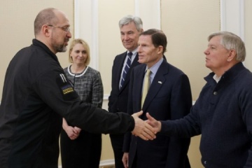 Armas, energía y reconstrucción de Ucrania: Shmygal se reúne con senadores estadounidenses