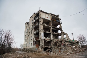 Ukraine : Des experts et des militaires américains ont visité la ville d’Izioum désoccupée 