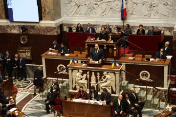 Le président de la Verkhovna Rada de l’Ukraine fait un discours devant l’Assemblée nationale de France