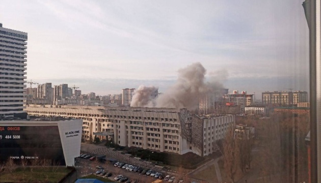 Уряд виділить кошти на відбудову пошкоджених 31 грудня будівель університету Шевченка