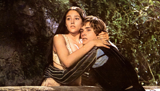 Зірки фільму «Ромео і Джульєтта» 1968 року судитимуться з Paramount через сексуальні сцени