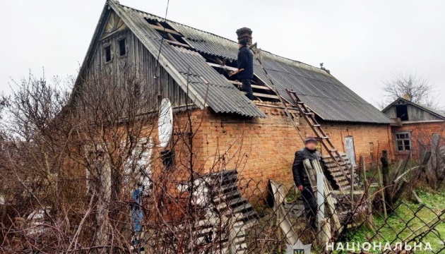 росіяни дві доби поспіль обстрілюють Запоріжжя та область — поліція показала наслідки