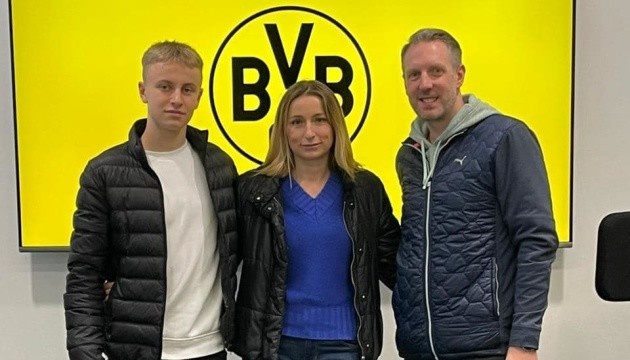 «Боруссія Дортмунд» підписала 17-річного вихованця «Шахтаря»