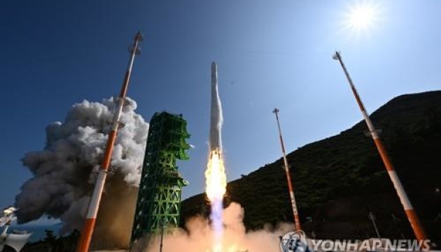 Південна Корея планує у травні запустити ще одну космічну ракету Nuri