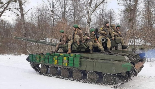 За добу ЗСУ відбили ворожі атаки поблизу 13 населених пунктів