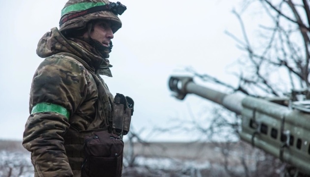 Fuerzas Armadas de Ucrania repelen los ataques enemigos cerca de 14 asentamientos