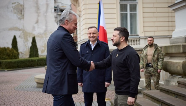 Selenskyj trifft Präsidenten Polens und Litauens in Lwiw