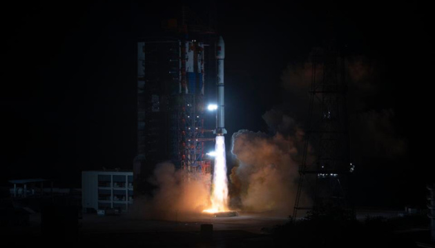 Китай вивів на орбіту новий телекомунікаційний супутник