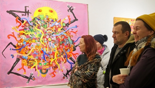 У Києві відкрилася художня виставка «Моя голова вибухає»