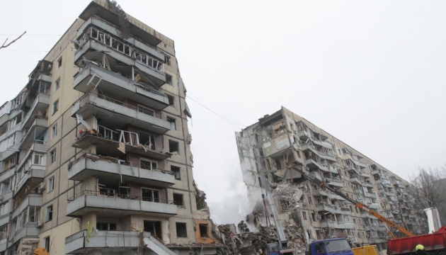 Ракетний удар по будинку у Дніпрі: командиру 52-го полку рф повідомили про підозру 