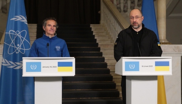 Shmygal: Ucrania pide al OIEA que imponga sanciones a Rosatom 