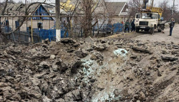 Russian troops injure ten civilians in Ukraine over past day 