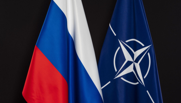 Що розповідають про НАТО англомовні версії кремлівських пропагандистських медіа?