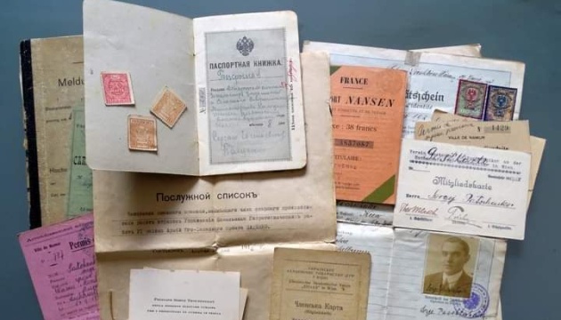 Музей Вінниці поповнився унікальною колекцією документів працівника дипмісії УНР