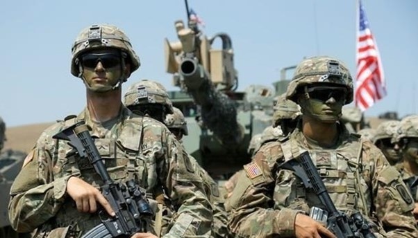La propagande russe a inventé un flash mob de l'armée américaine contre la guerre avec la Russie