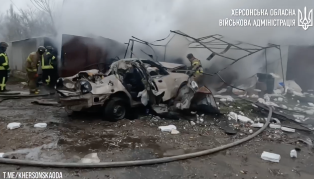 Ukraine : Une nouvelle frappe russe sur Kherson a fait plusieurs victimes 