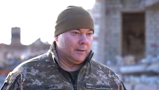 Наєв вручив відзнаки пораненим українським військовим