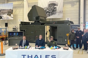 Reznikov in France signs memorandum on supply of two GM200 radars for air defense