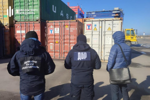На Одеській митниці намагались приховати 247 незаконних контейнерів