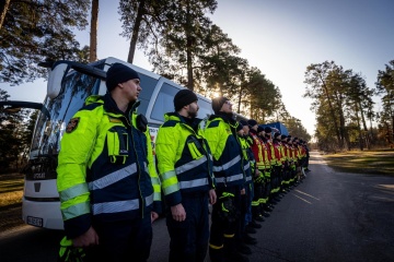 First team of Ukrainian rescuers returns from Türkiye