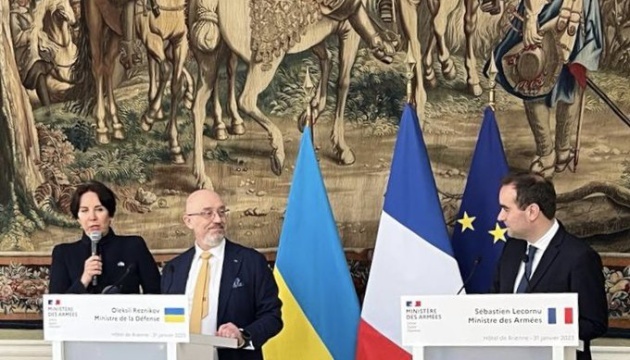 Paris: Resnikow spricht mit Verteidigungsminister Lecornu über Bedürfnisse der Armee