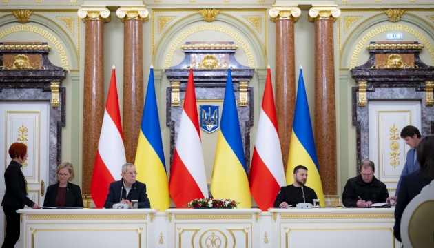 Енергетика та екологія: у присутності президентів України та Австрії підписали низку документів