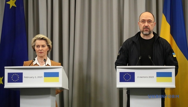 Denys Chmygal : 600-750 milliards de dollars de dommages causés à l'Ukraine par la Russie