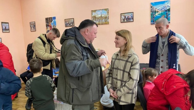У Вінниці відкрився «Всеукраїнський пункт об’єднання» для вимушених переселенців