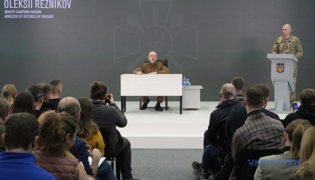 Резніков закликає українців довіряти лише Генштабу щодо можливого наступу рф