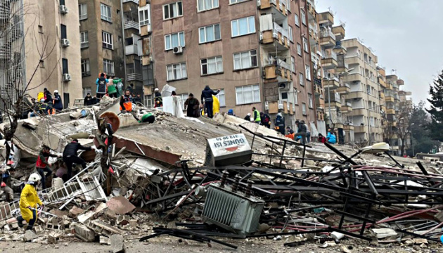 Ukraine ready to deploy large group of rescuers to Turkey following quake