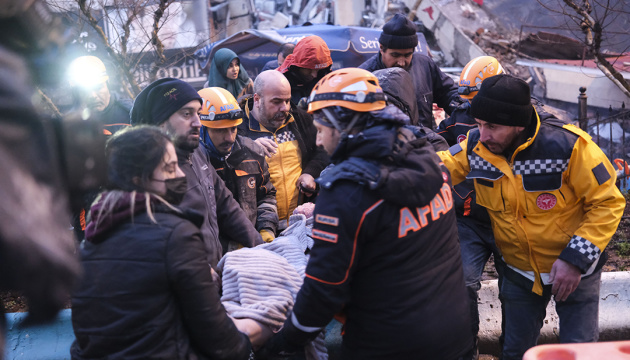   У Туреччині працюють пошуково-рятувальні команди із 66 країн