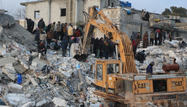 Кількість загиблих внаслідок землетрусів у Туреччині та Сирії зросла до 11 719