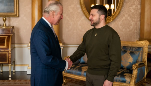 King Charles meets Zelensky