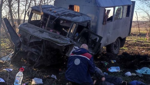 На Миколаївщині підірвався автомобіль з працівниками обленерго, є постраждалі