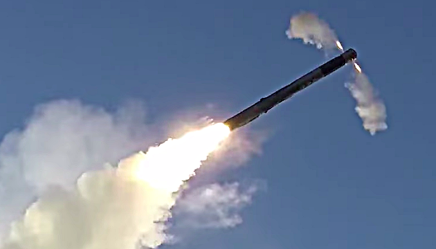 росія з ночі атакувала Україну ракетами і безпілотниками