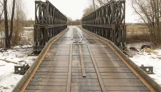 One more prefabricated bridge received from France installed in Chernihiv region