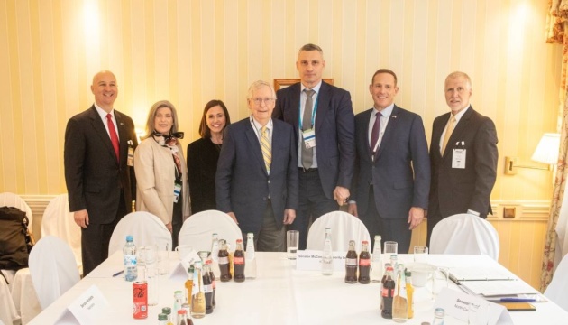 Кличко обговорив із партнерами на Мюнхенській конференції питання озброєння та відбудови України