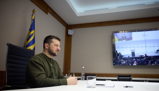 Zelensky calls on U.S. to provide Ukraine with long-range capabilities