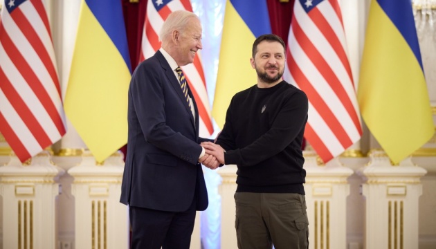 Zelensky se reúne con Biden: Una conversación que acerca nuestra victoria conjunta