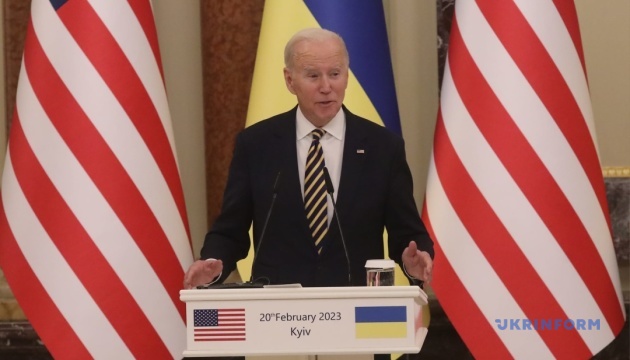 Biden ogłosił nowy pakiet pomocy wojskowej o wartości 500 milionów dolarów dla Ukrainy

