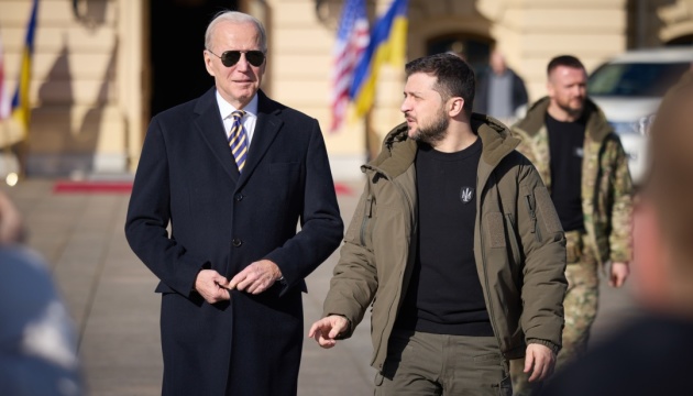 バイデン米大統領、５億ドルの新たな対ウクライナ軍事支援発表