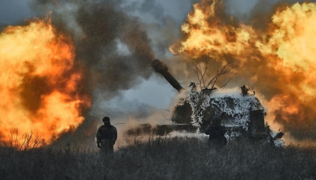 ЗСУ за добу відбили понад 150 ворожих атак на п'яти напрямках