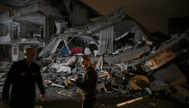 Землетрус у турецькій провінції Хатай: троє загиблих, понад 200 поранених