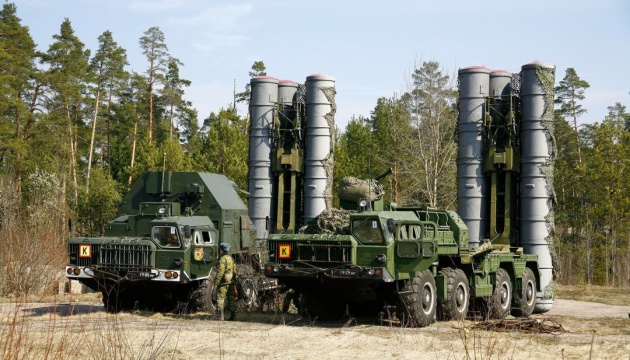 У білорусі ракетному підрозділу наказали підготувати техніку до бойового застосування