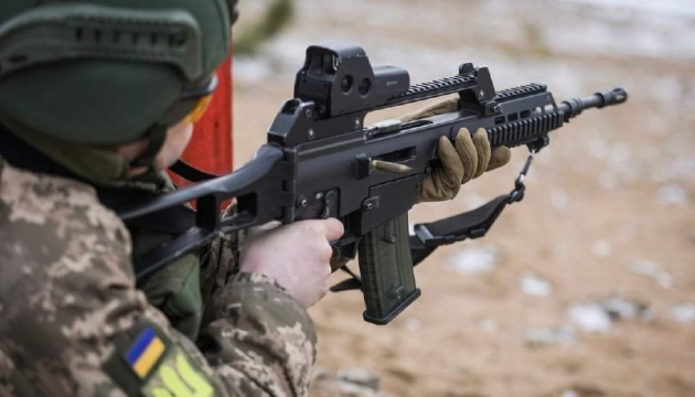 Британія до кінця року підготує понад 30 тисяч українських військових - посол