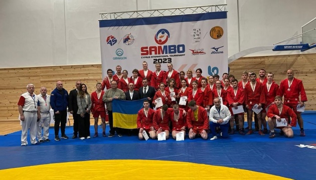 Українські самбісти виграли командний залік на етапі Кубка світу, здобувши 49 медалей