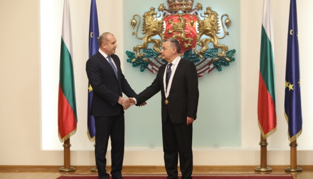 Президент Болгарії нагородив українського посла, який завершує дипмісію в цій країні
