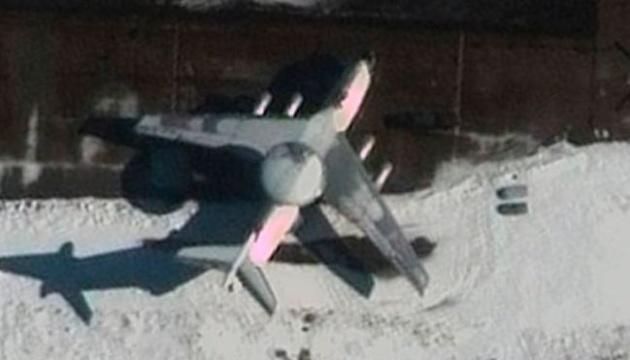 З’явились супутникові знімки літака в Мачулищах після ймовірної атаки