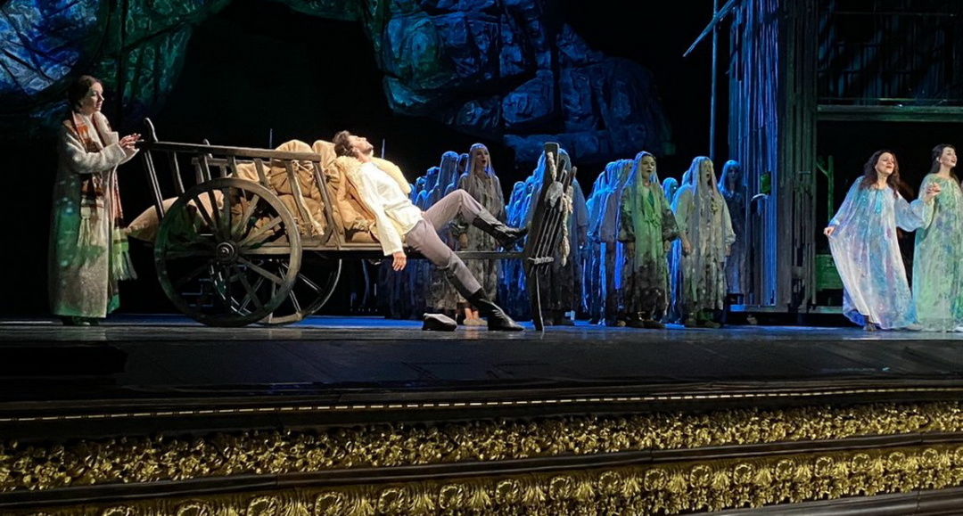 Сцена з опери «Катерина» в Одеському національному академічному театрі опери та балету  