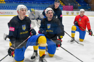Збірна України з хокею назвала розширений список гравців на матчі ЧС-2023